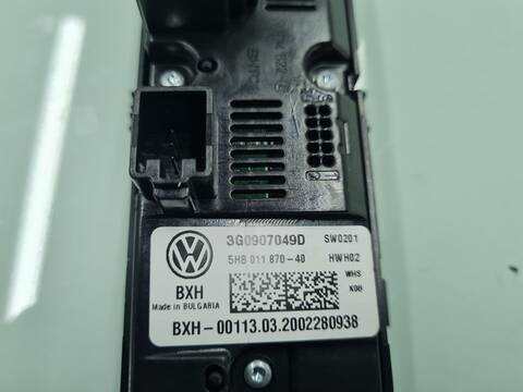 Foto 2ª: Mando Climatizador Volkswagen Tiguan SPORT BMT 150CV 110KW [DFGA] (2020)