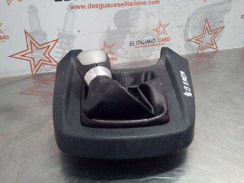 Foto 3ª: Palanca de Cambio Ford Fiesta TITANIUM 95CV 70KW [TZJA] (2012)