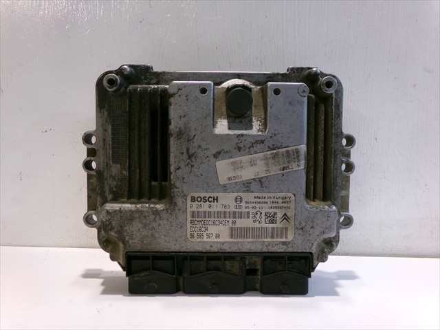 Centralita Motor ECU Peugeot 206 1.4 HDI