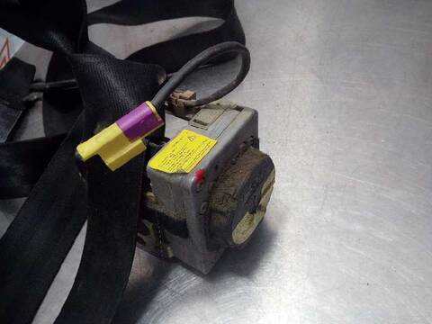 Foto 2ª: Cinturón Delantero Derecho Volkswagen Golf BASICO BERLINA 116CV 85KW [AUY] (2003)