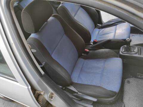 Foto 1ª: Asiento Delantero Derecho Volkswagen Golf AHF BERLINA (2000)
