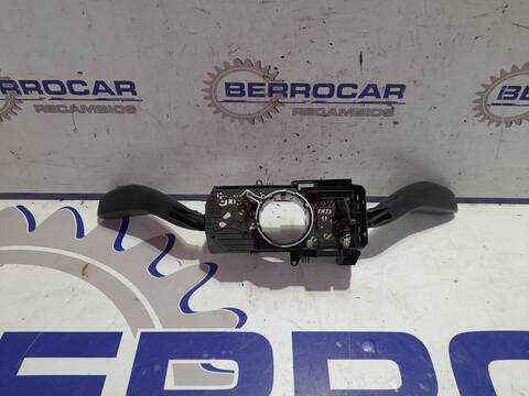Foto 2ª: Mando Multifuncion Volkswagen Polo 1.2 54CV 40KW [AWY] (2004)