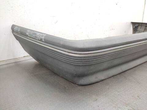 Foto 3ª: Paragolpes Trasero Opel Kadett LS BERLINA 82CV 60KW