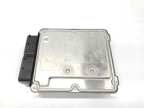 Foto 3ª: Centralita Motor ECU Volkswagen Caravelle T6 HIGHLINE LANG FWD [DNAA]