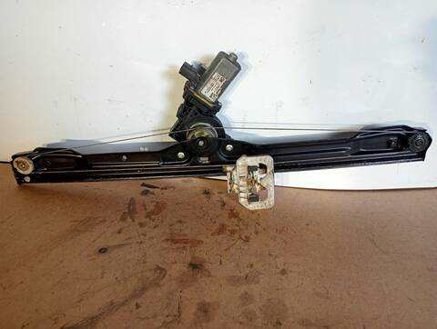 Foto 2ª: Elevalunas Eléctrico Delantero Izquierdo Iveco Daily FG 33 S ... V BATALLA 3000 126CV [F1CFL411WE] (2014)