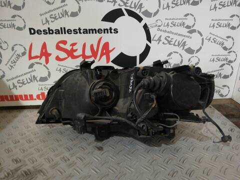 Foto 3ª: Faro Derecho Bmw X5 3.0 D 184CV 135KW E53) 306D1 (2003)