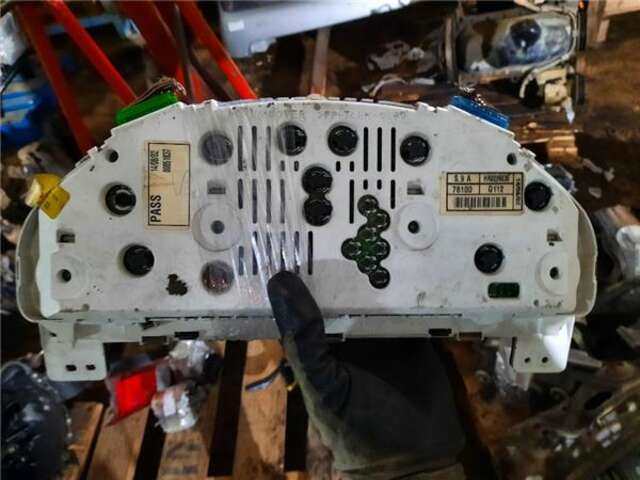 Foto 2ª: Cuadro de Instrumentos Honda Crv 2.0 (RD8)(2002 _) [K20A4]