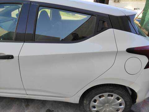Puerta Trasera Izquierda Nissan Micra K9K628
