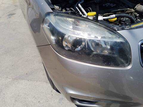 Faro Derecho Renault Koleos BOSE EDITION 150CV 110KW