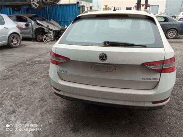 Foto 2ª: Elevalunas Eléctrico Delantero Izquierdo Skoda Superb 2.0 ACTIVE [2.0 LTR. - 110 KW TDI] [CRL]