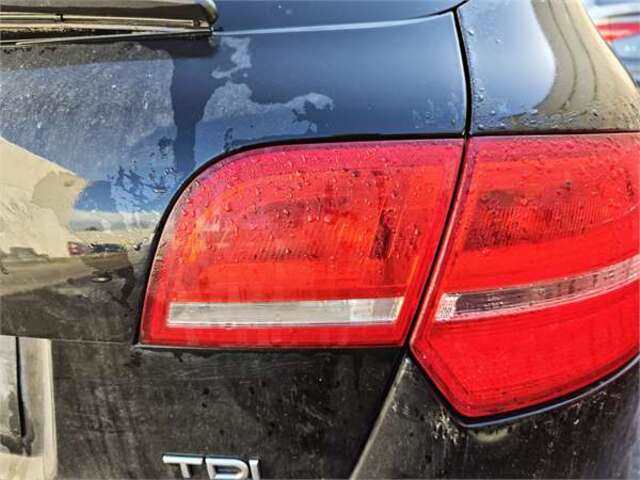 Piloto Portón Derecho Audi A3 1.6 TDI AMBIENTE [1.6 LTR. - 77 KW TDI]