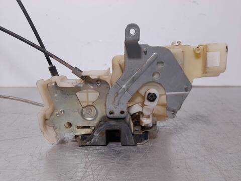 Foto 3ª: Cerradura Puerta Delantera Izquierda Isuzu D Max D CREW CAB 4WD [4JK1E4C] (2010)