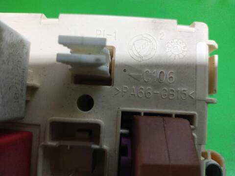 Foto 3ª: Caja Reles Fusibles Fiat Bravo 1.9 DYNAMIC MULTIJET 120CV [192A8000] (2007)