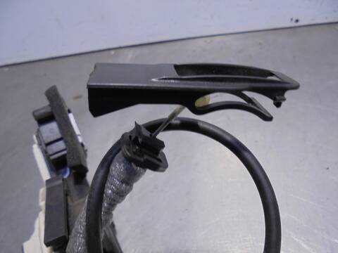 Foto 2ª: Cerradura Puerta Trasera Derecha Volkswagen Polo ADVANCE 75CV 55KW [CAY] (2010)