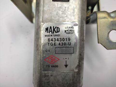 Foto 2ª: Motor Limpia Trasero Fiat Doblo 1.9 JTD 105CV 77KW [223A7000] (2004)