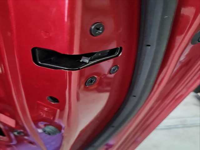 Cerradura Puerta Trasera Derecha Mazda 3 2.0 SKYACTIV-G M HYBRID HATCHBACK 122CV 90KW
