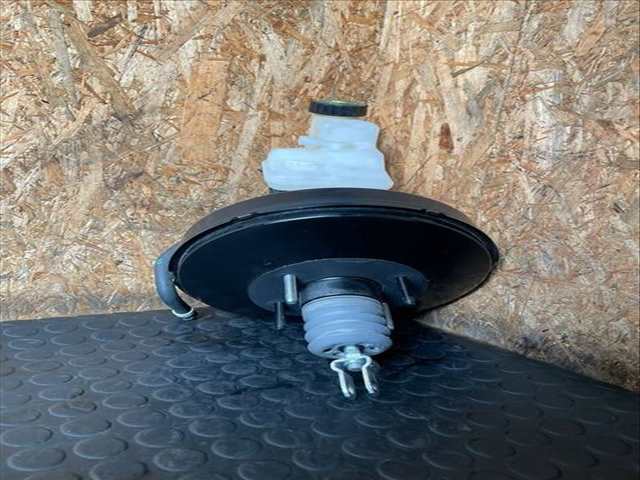 Foto 2ª: Servofreno Toyota Yaris 1.5 16V CAT 111CV (2017)