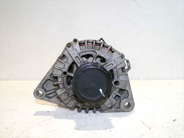 Foto 2ª: Alternador Hyundai i30 1.4 CRDI 2013-2017 [D4FC] (2013)