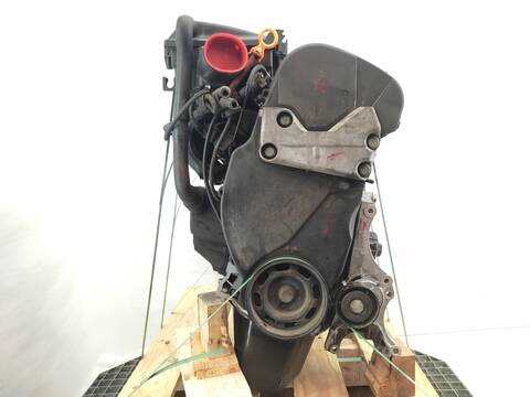 Foto 2ª: Motor Completo Volkswagen Polo 1.4 16V BERLINA 75CV 55KW [AUA] (2001)