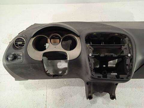 Foto 2ª: Salpicadero Seat Toledo 2.0 TDI 140CV 103KW (2005)