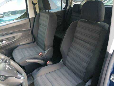 Foto 1ª: Asientos Traseros Opel Combo SELECTIVE 110CV 81KW [HN05] (2019)
