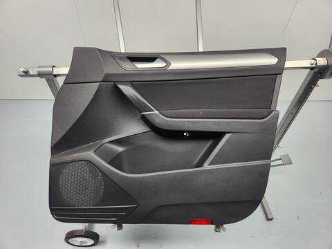 Tapizados Cartoneras Volkswagen Touran LIFE 149CV 110KW