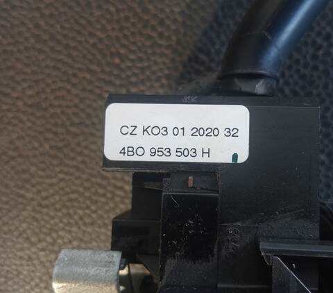 Foto 3ª: Mando Luces Volkswagen Golf 1 16V 105CV (1997)