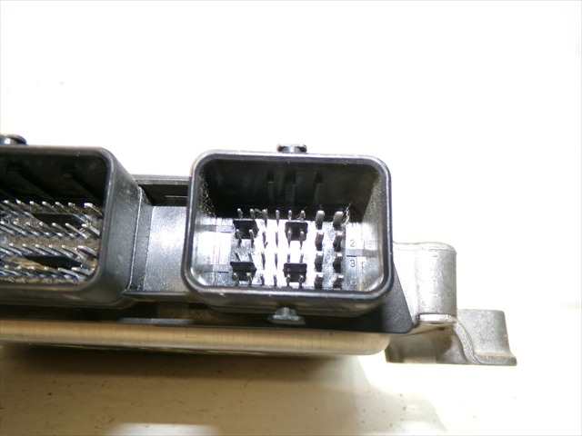 Foto 4ª: Centralita Motor ECU Citroen C5 2.0 HDI RANCHERA 2008-2017 [RHR] (2008)