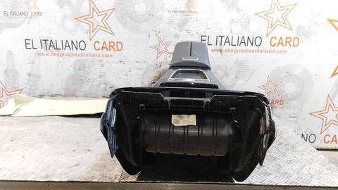 Foto 4ª: Consola Central Mercedes Clase A 140 A 200 177.087) 163CV 120KW (2018)