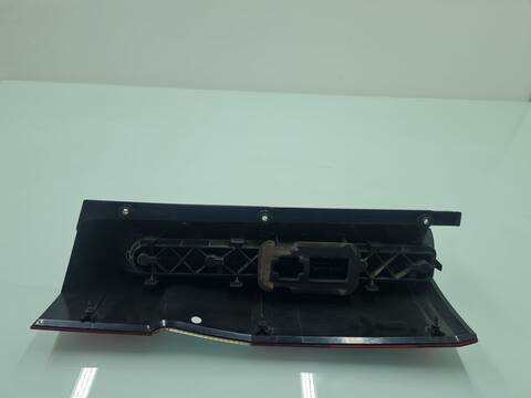 Foto 3ª: Piloto Trasero Derecho Mercedes Sprinter 310/311/313/314/316 CDI 906.631/633/635/637) 114CV 84KW CAJA CERRADA [651955] (2018)