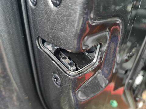 Cerradura Puerta Delantera Izquierda Ford Focus ST-LINE 155CV 114KW