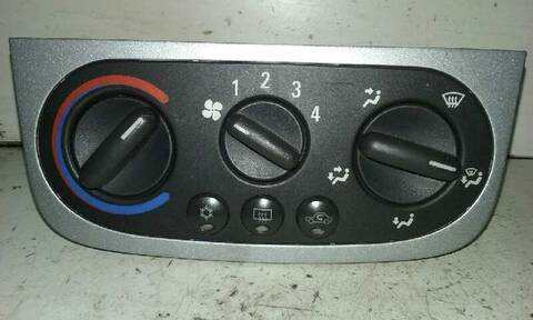 Mando Calefacción A. A. Opel Corsa 1.2 16V CAT Z 12 XE - LW4) 75CV 55KW