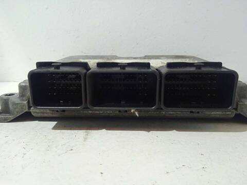 Foto 2ª: Centralita Motor ECU Peugeot 406 3.0 V6 24V COUPE 207CV 152KW (2000)