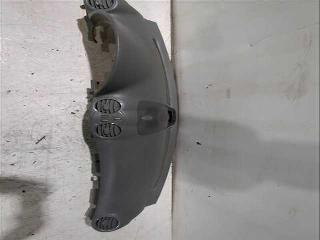 Foto 2ª: Salpicadero Mercedes Clase CLK 240 G C209) 209.361 [M 112.912] (2002)