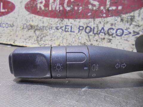 Foto 3ª: Mando Multifuncion Peugeot 206 XR BERLINA 69CV 51KW [WJY] (2001)