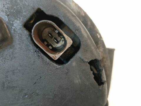Foto 2ª: Alternador Mercedes Clase E 180 3.2 CDI CAT 197CV (1995)