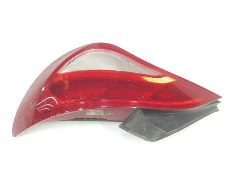 Foto 2ª: Piloto Trasero Derecho Mercedes Clase C 160 CLA 200 CDI 117.308) 69CV 51KW (2014)