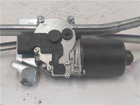 Foto 2ª: Motor Limpia Delantero Bmw Serie 1 114 2.0 118D BERLINA 143CV 105KW [N47 D20 A] (2007)