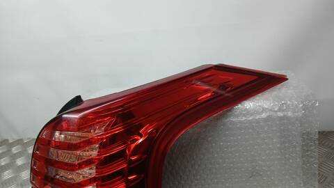 Foto 3ª: Piloto Trasero Derecho Peugeot 5008 1.6 HDI 112CV 82KW [9H05] (2011)