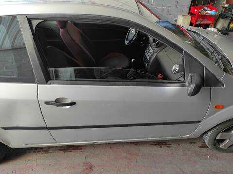 Puerta Delantera Derecha Ford Fiesta FXJA
