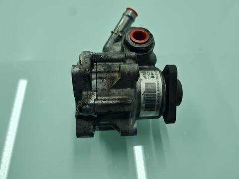 Bomba de Direccion Bmw Serie 1 114 118D BERLINA 122CV 90KW