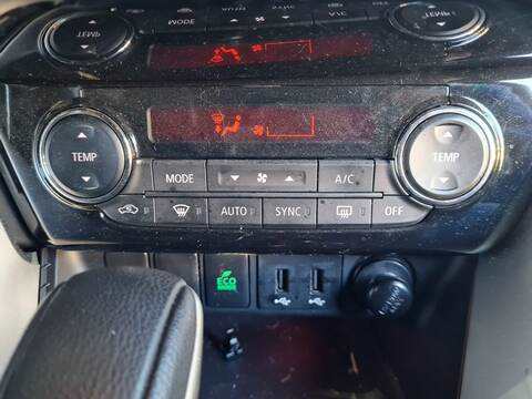 Mando Calefacción A. A. Mitsubishi Eclipse KAITEKI 4WD 163CV 120KW