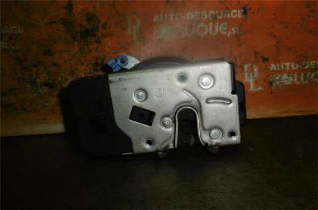 Cerradura Puerta Delantera Derecha Renault Trafic 2.5 DCI