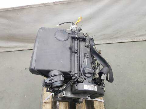 Foto 2ª: Motor Completo Volkswagen Polo TRENDLINE (1999)