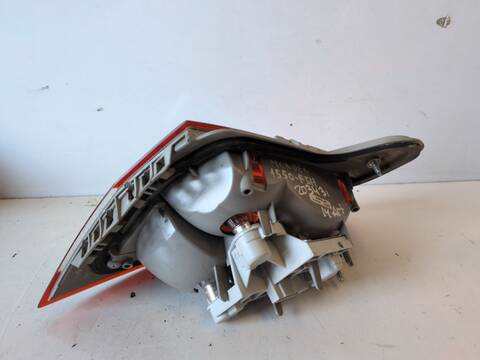 Foto 3ª: Piloto Trasero Izquierdo Ford Mondeo QXBA BERLINA (2007)