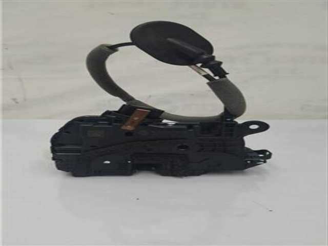 Cerradura Puerta Delantera Izquierda Renault Clio TCE 90 B7MT) 91CV 67KW