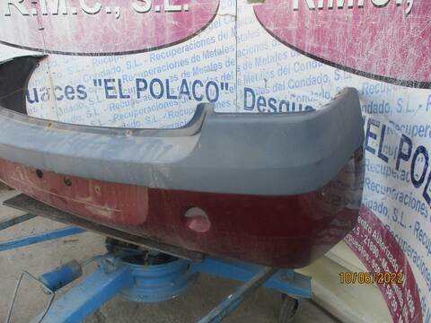 Foto 2ª: Paragolpes Trasero Dacia Logan AMBIANCE 87CV 64KW [K7M F7] (2006)