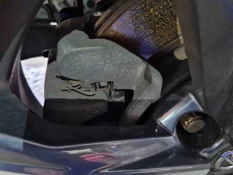 Pinza Freno Delantera Izquierdo Nissan X-Trail TEKNA 157CV 116KW T32)