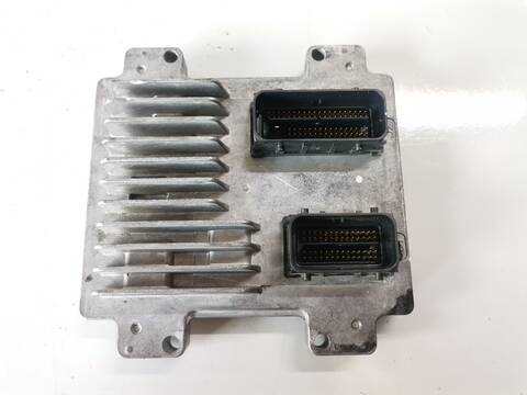 Caja Reles Fusibles Opel Corsa 111 YEARS 101CV