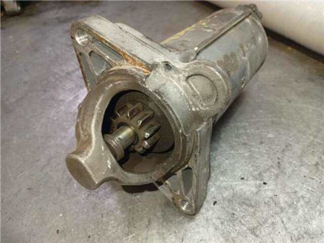 Foto 3ª: Motor de Arranque Renault Master 2.3 L1H1 KA 2.8T [2.3 LTR. - 96 KW DCI DIESEL CAT]